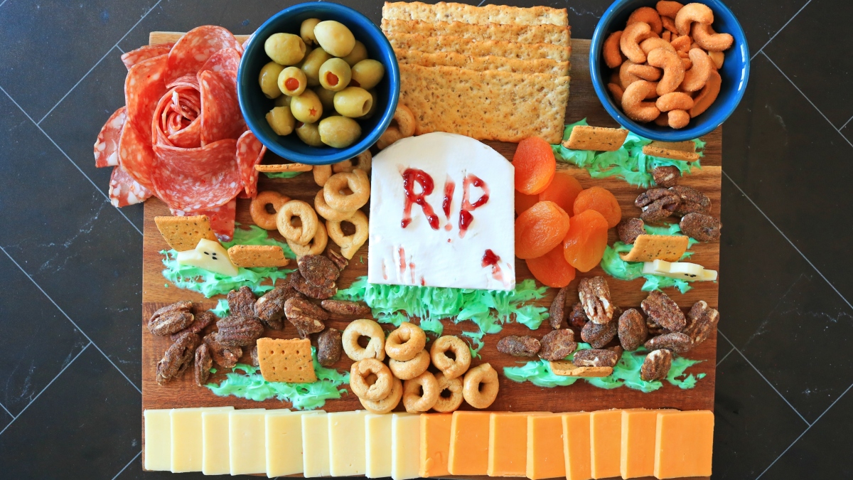 Your Halloween Celebration Wishes a Scary Charcuterie Board